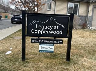 125 S Silkstone Rd W #5, Lethbridge, AB T1J 3A8