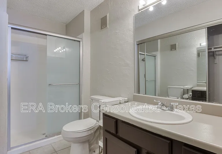 4119 Medical Dr #304F — Photo 14