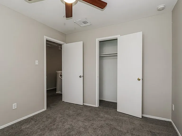 7727 Painted Desert Dr — Photo 15