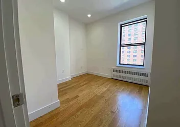 Rented by EastMount Realty LLC