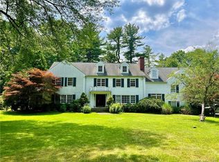 455 Cedar Ln, New Canaan, CT 06840