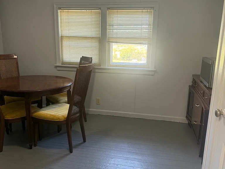 1703 W 11th St #1705 — Photo 11