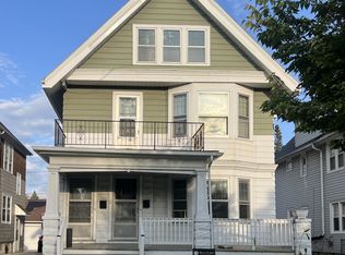 1212 N 45th St, Milwaukee, WI 53208