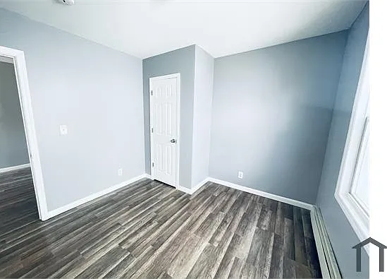 256 Charles Ave #1 — Photo 11