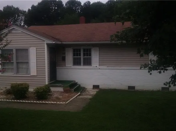 919 Huffine Mill Rd, Greensboro, NC 27405
