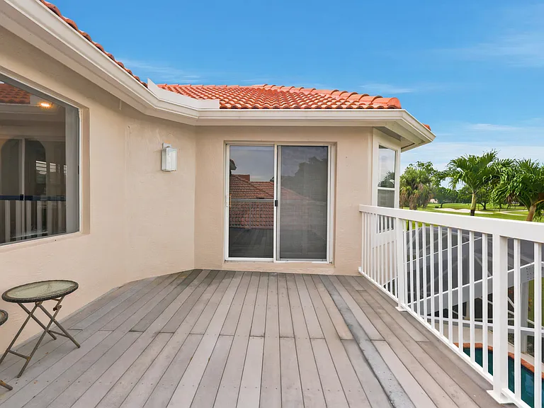 2 Monterey Pointe Dr — Photo 21