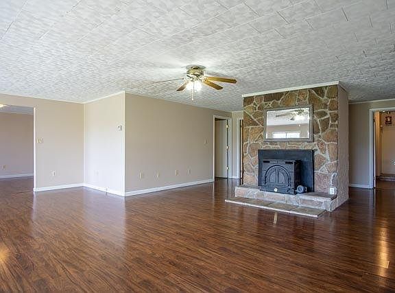4th image of 4732 N Highway 25 W