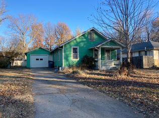 818 Woodland St, Emporia, KS 66801