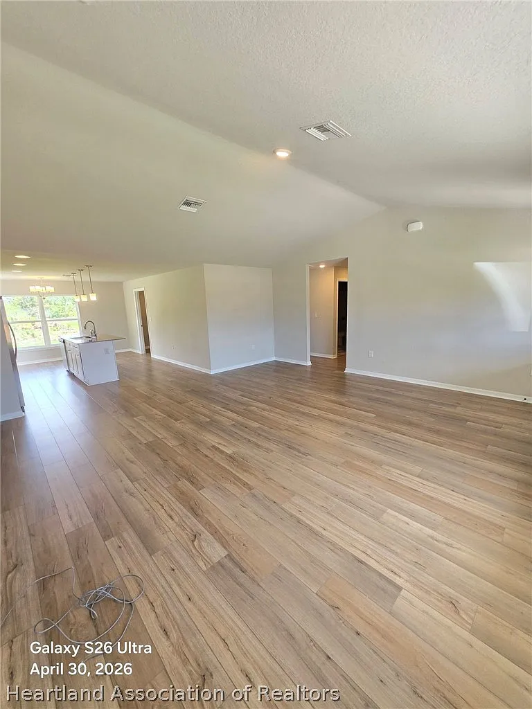 Building Photo - 5553 Castania Dr