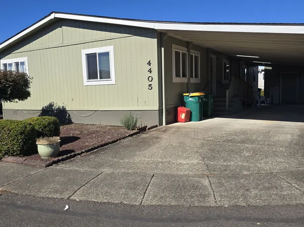 4405 Wagon Wheel Cir Space 120, Forest Grove, OR 97116