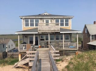 318 N End Blvd, Salisbury, MA 01952