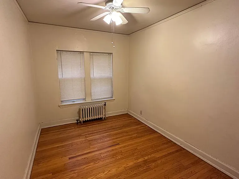 4480 N Oakland Ave — Photo 19