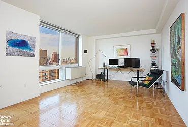 Rented by Brown Harris Stevens