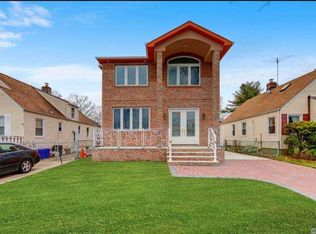 76-26 266th St, New Hyde Park, NY 11040