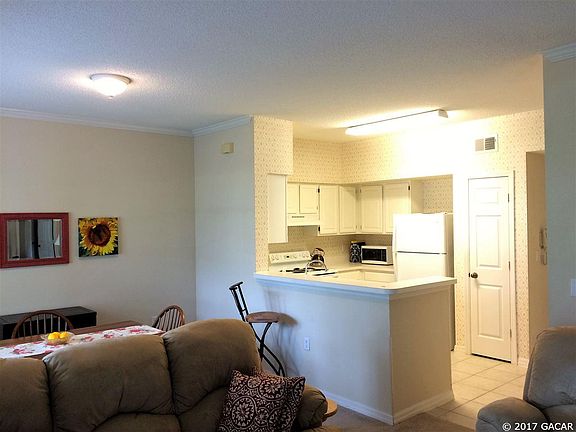 4th image of 10000 SW 52nd Ave APT 134