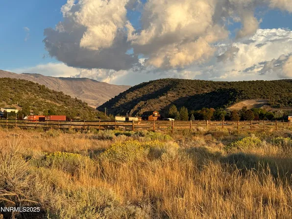 345 Veris Ct #2, Gardnerville, NV 89410