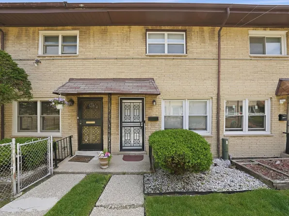 1140 E 81st St Unit F, Chicago, IL 60619