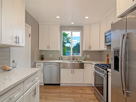 2nd image of 4653-55 Blackfoot Ave