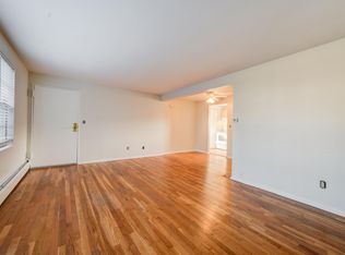 34 Goslee Dr #27A, Manchester, CT 06040