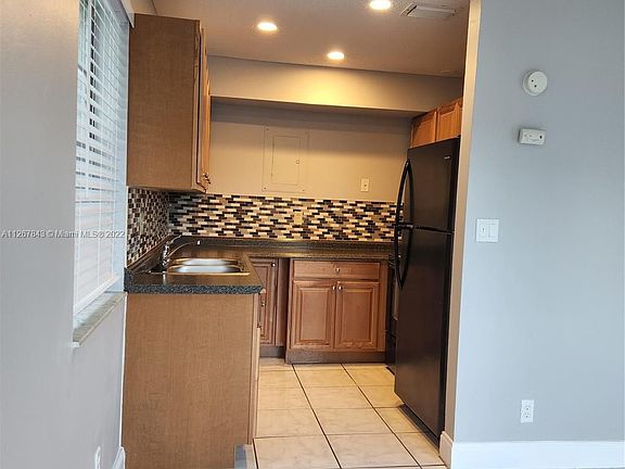 3rd image of 8915 NW 28th Dr APT E