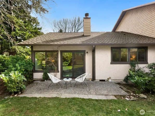 11917 Stendall Place N, Seattle, WA 98133