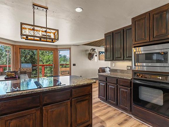 5th image of 59 Highland Place