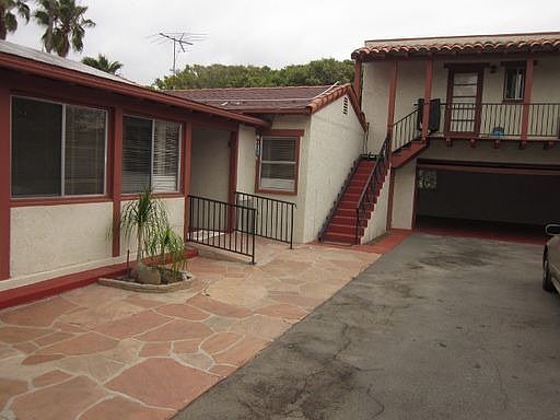 2nd image of 516 S Nardo Ave