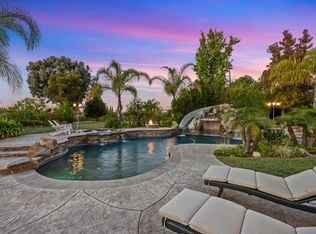 325 Forelock Ct, Simi Valley, CA 93065