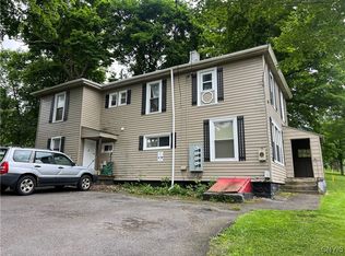 4822 W Seneca Tpke APT 3, Syracuse, NY 13215