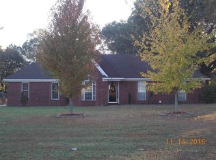 7542 Mount Carmel Rd, Covington, TN 38019
