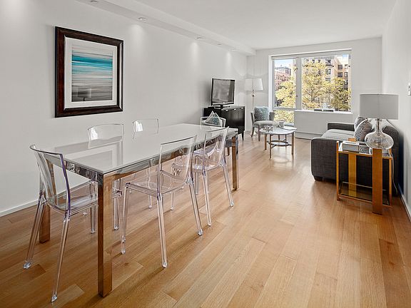 4th image of 2280 Frederick Douglas Blvd #3D