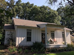 1707 Robinson St, Natchez, MS 39120