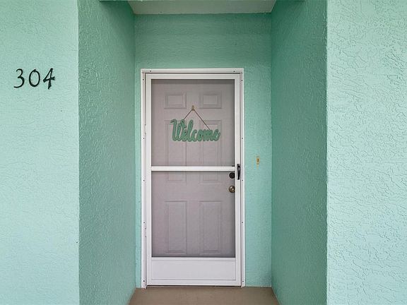 2nd image of 19385 WATER OAK DRIVE #304