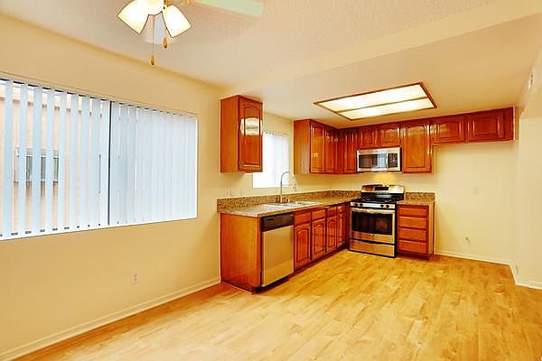 1st image of 8805 Variel Ave