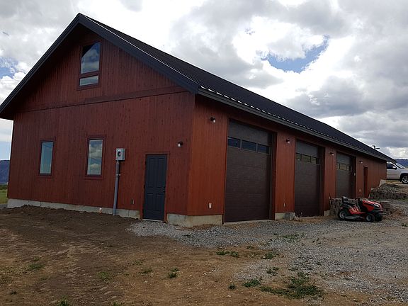 Three bay doors
