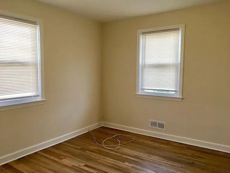 7226 Bridgewood Dr — Photo 19