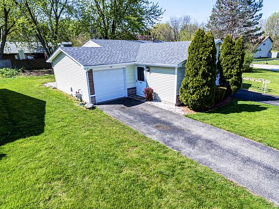 4th image of 750 Clearwood Ct