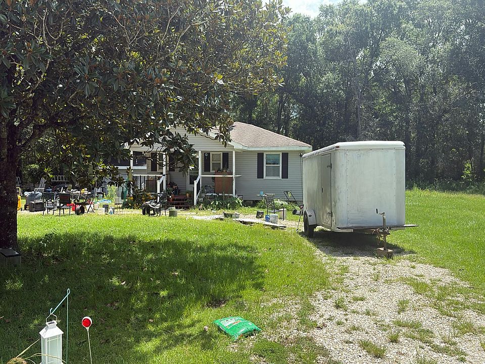 1st image of 15416 Elaine Ln