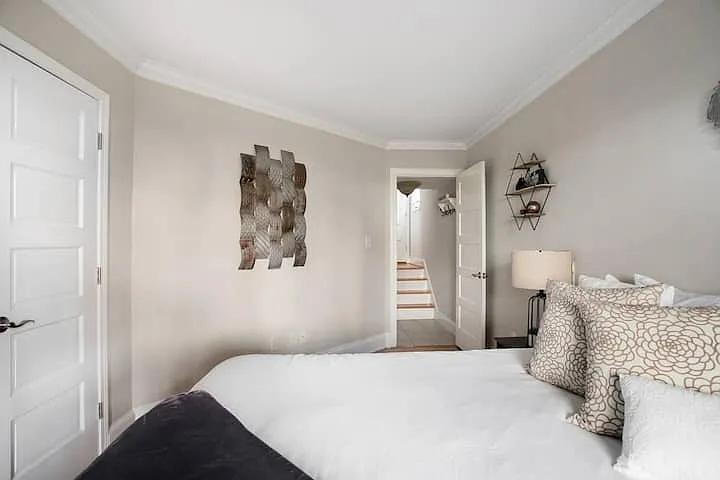 1100 Greenleaf Ave #B — Photo 22