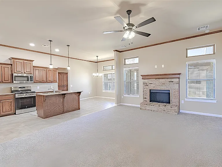1923 W Flintlock Way — Photo 10