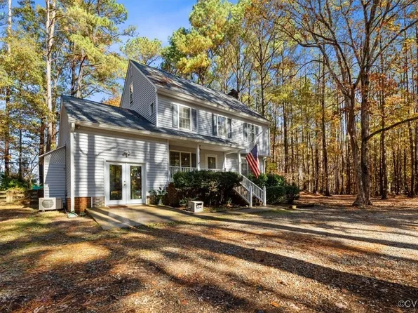 2605 Butterwood Dr, Powhatan, VA 23139