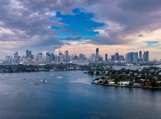 Nine Island Avenue Condo, Miami Beach, FL 33139