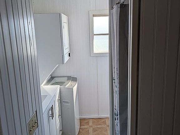 New stackable washer and dry