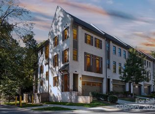 2836 Hillside Springs Dr, Charlotte, NC 28209