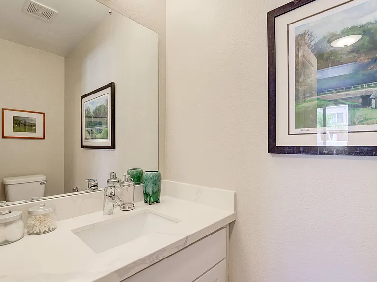 River Ranch Townhomes & Apartments — Photo 77