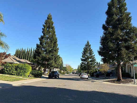 4th image of 2339 Marina Glen Way