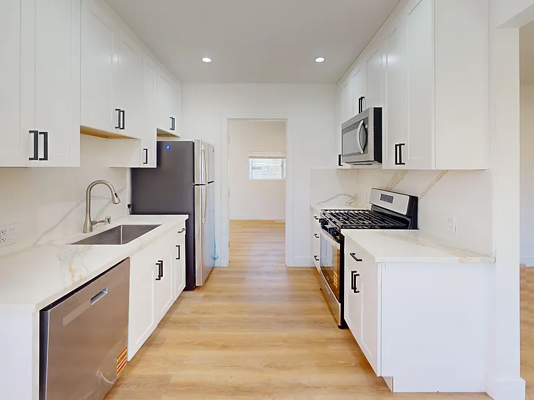 6717 Mokelumne Ave — Photo 5