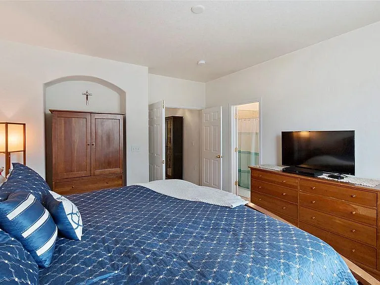 7223 S Laredo St — Photo 5