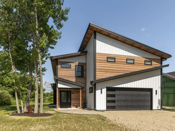 13739 Jane Way, Sawyer, MI 49125