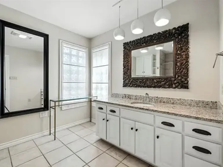 3648 Westcliff Rd S — Photo 11